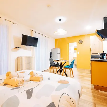 Le Montredon Apartment *