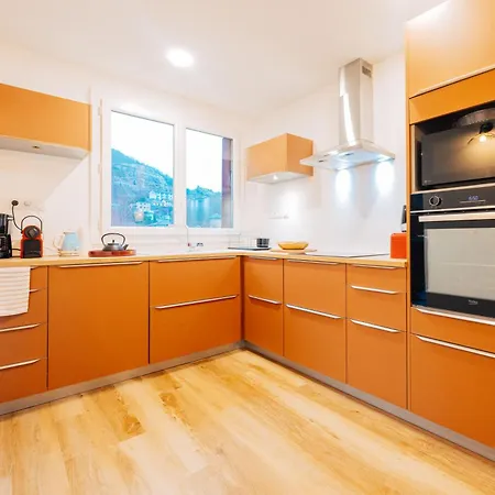 Le Montredon Apartment *